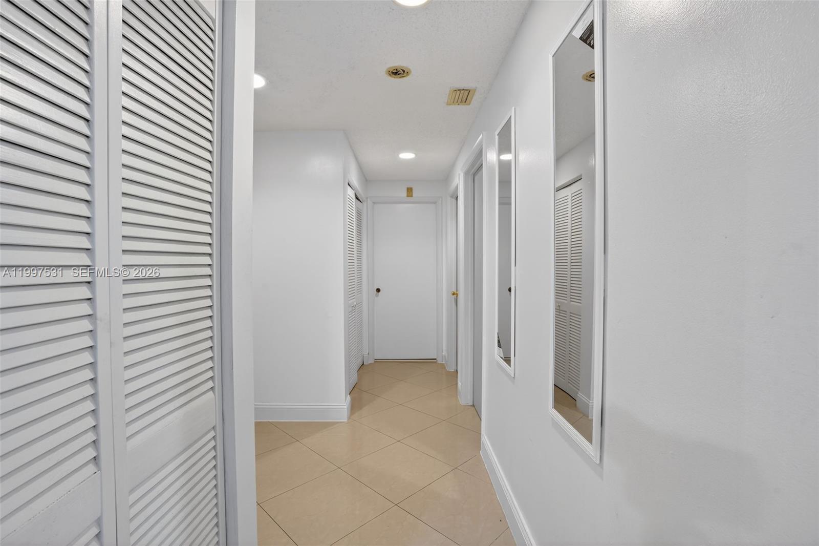 ELAN AT CALUSA CONDO IX - Residential Lease