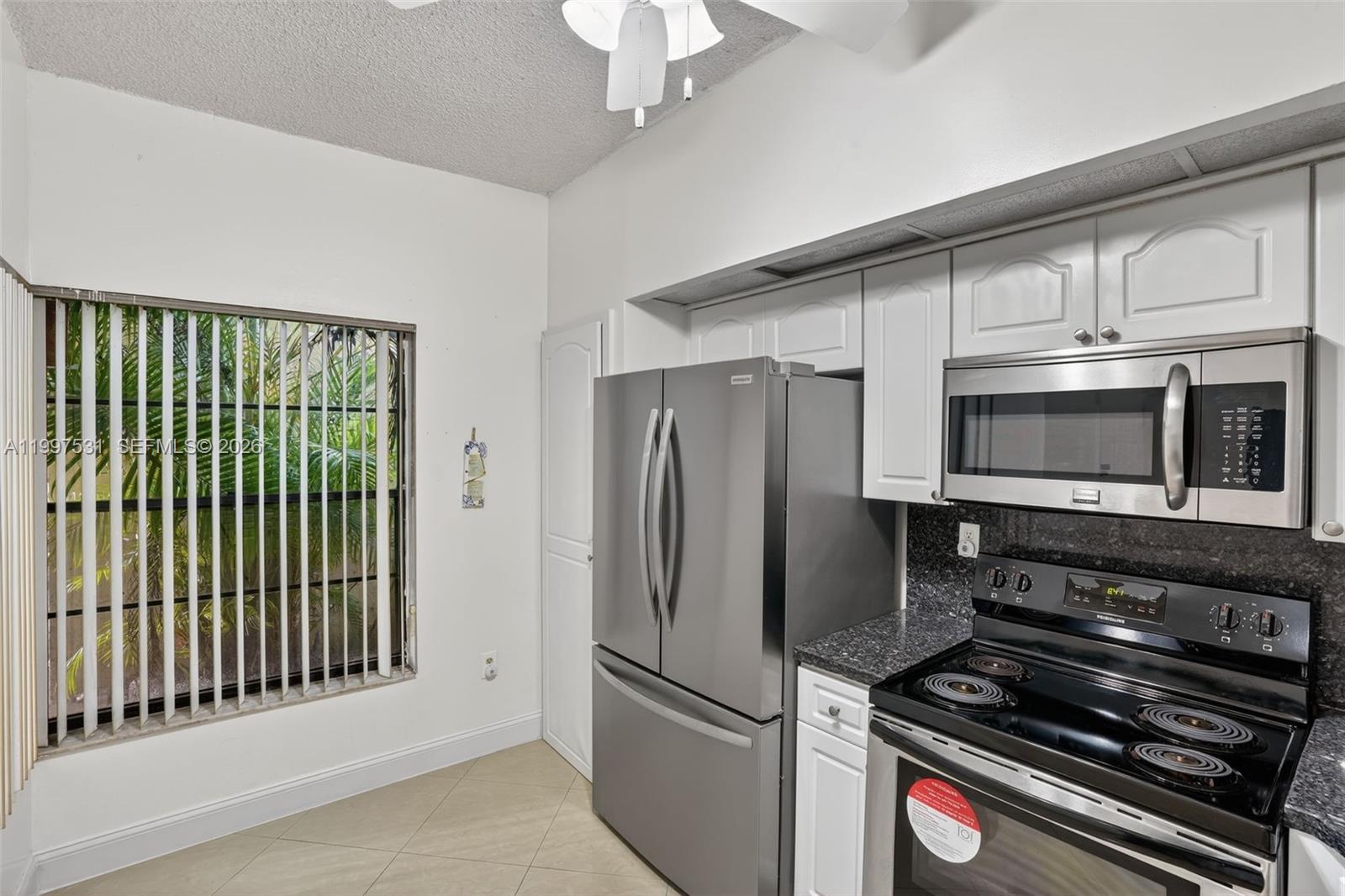 ELAN AT CALUSA CONDO IX - Residential Lease