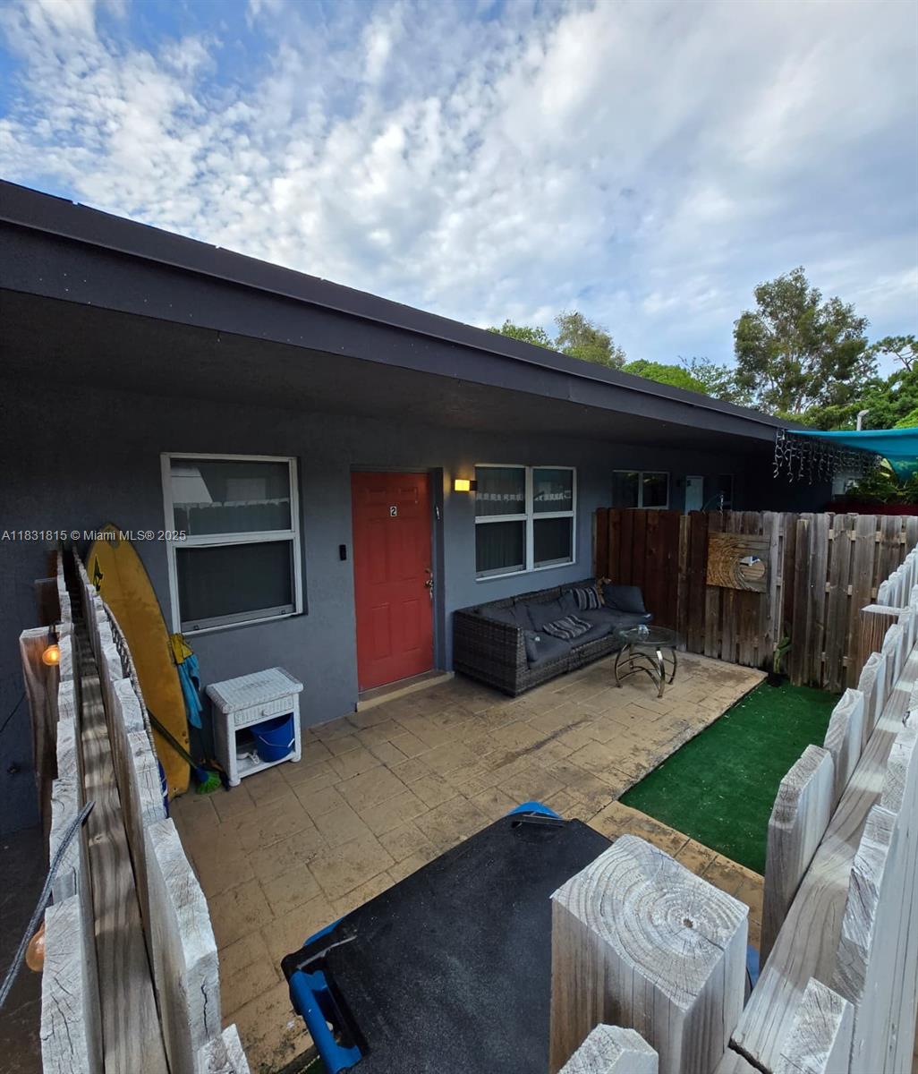 EAST SIDE VILLAS CONDO - Residential Lease