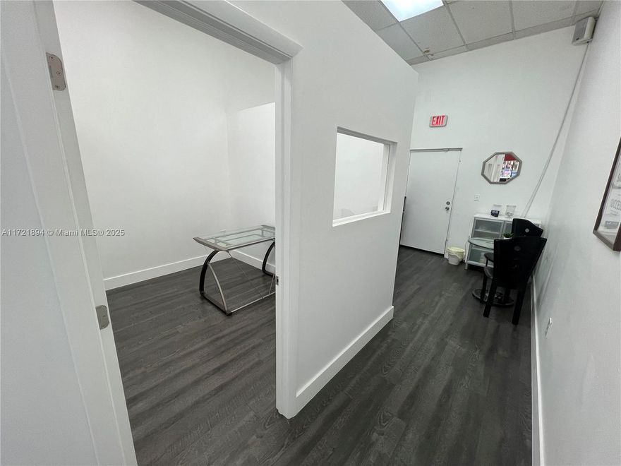 Private Interior Office (sub-lease) in Prime Hialeah shopping center. Space inside real estate office, One Stop Realty branch. (One business helps the other). Includes Electricity, Wi-Fi, water, & 24/7 access. Shared common areas, conference room, kitchen and bathroom. Plenty of parking available. New office Remodeled and Ready for Occupancy. Perfect for Insurance, Accountant, Inspector, tax preparer, or any other executive office.