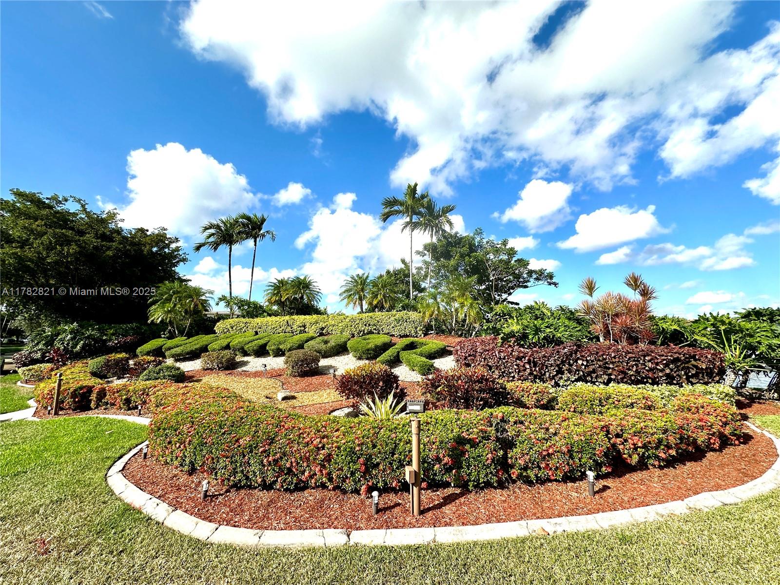 3102 Portofino Pt M2, Coconut Creek, Broward County, Florida - 2 Bedrooms  
2 Bathrooms - 