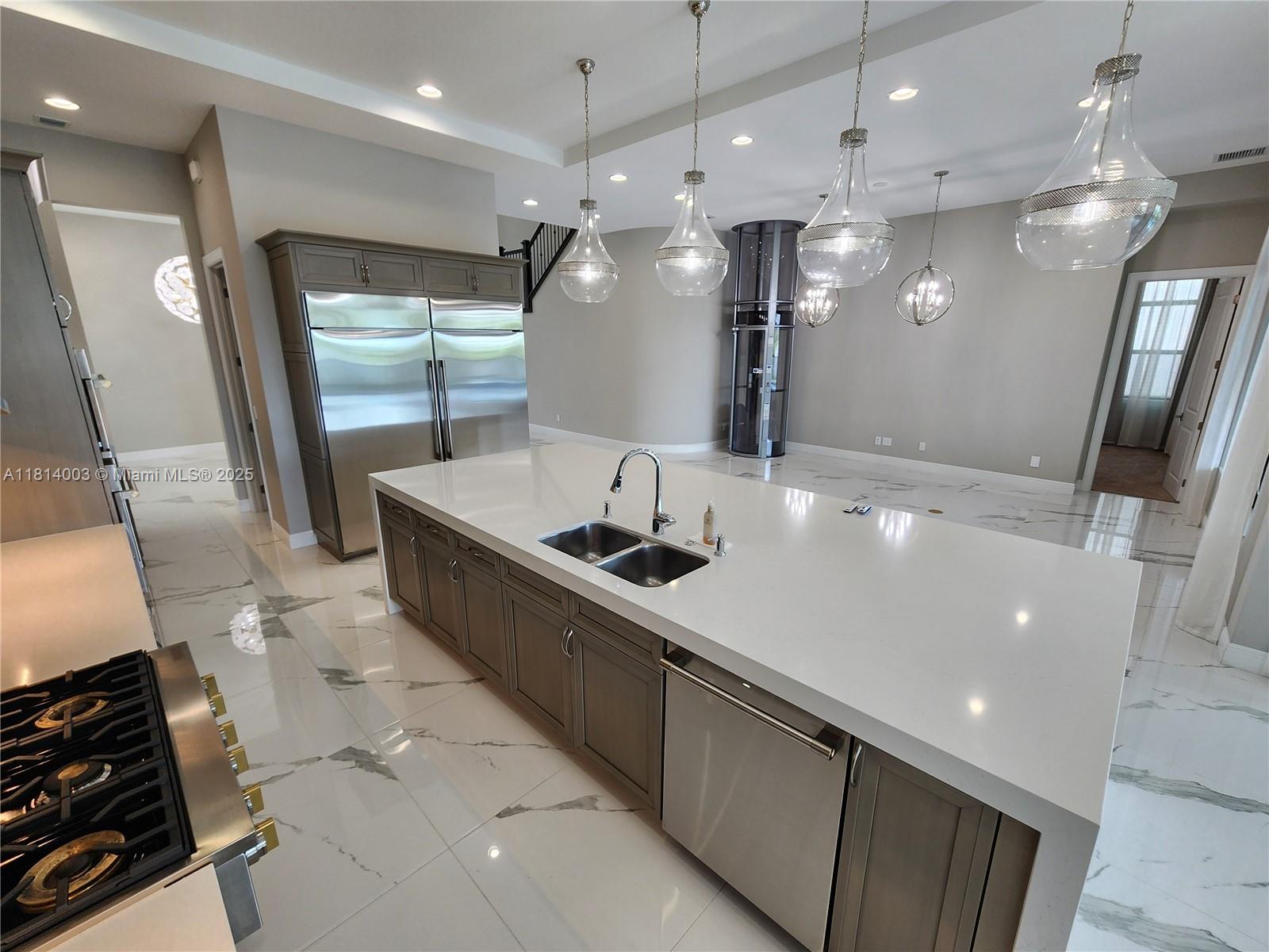 ARTISTRY - Residential Lease