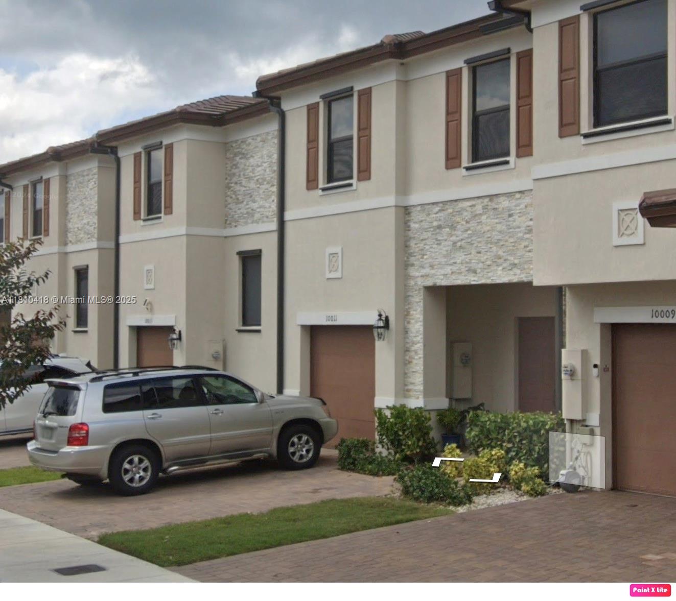 Rental Property at 10011 Sw 231st Ln 10011, Miami, Broward County, Florida - Bedrooms: 3 
Bathrooms: 3  - $2,900 MO.