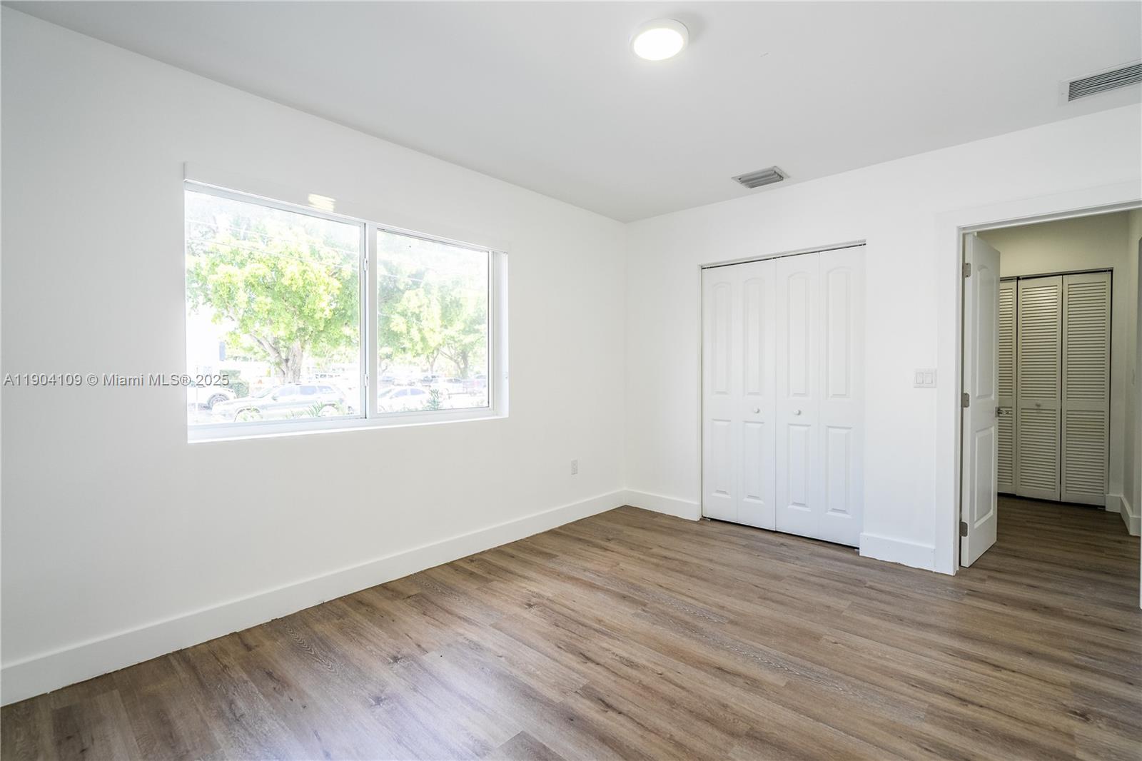 TREASURE IS 1ST ADDN PORT - Residential Lease