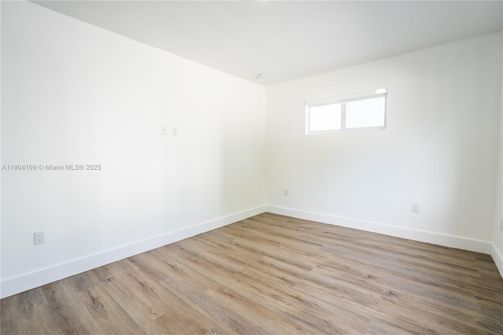 TREASURE IS 1ST ADDN PORT - Residential Lease