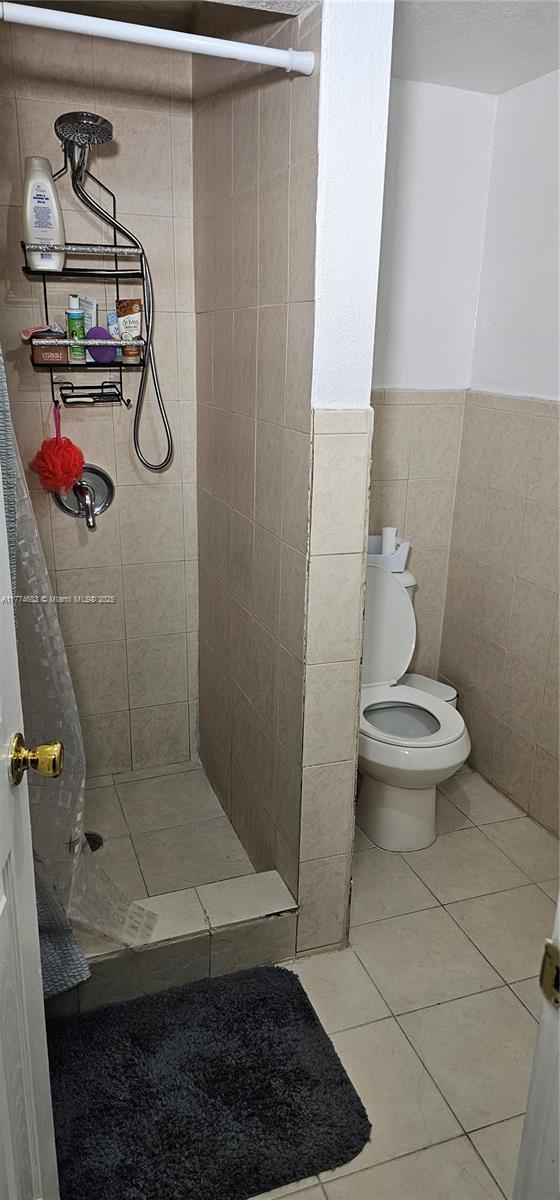 COUNTRY LAKE MANORS SEC 3 - Residential