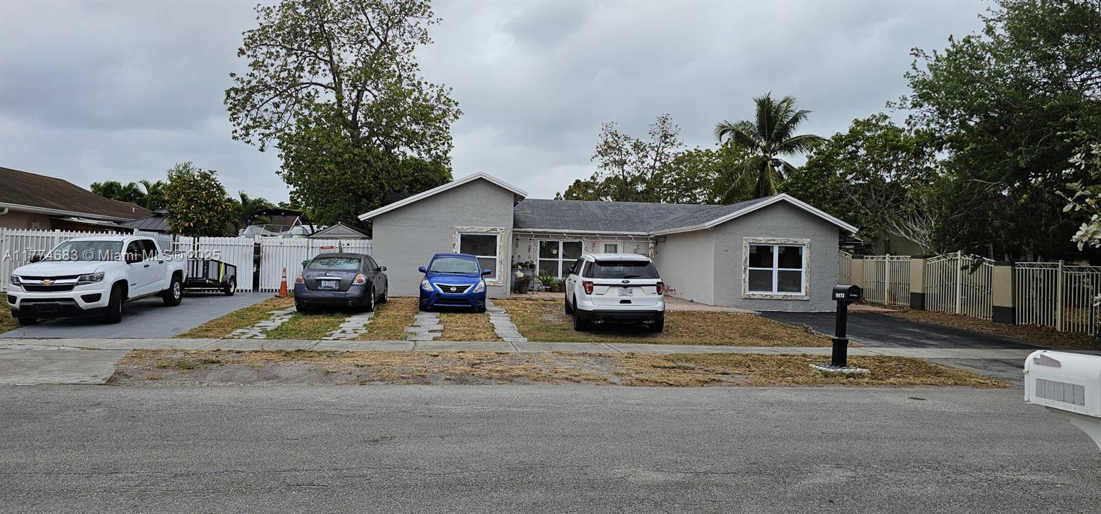 Property for Sale at 19572 Nw 60th Ct, Hialeah, Miami-Dade County, Florida - Bedrooms: 3 
Bathrooms: 2  - $675,000