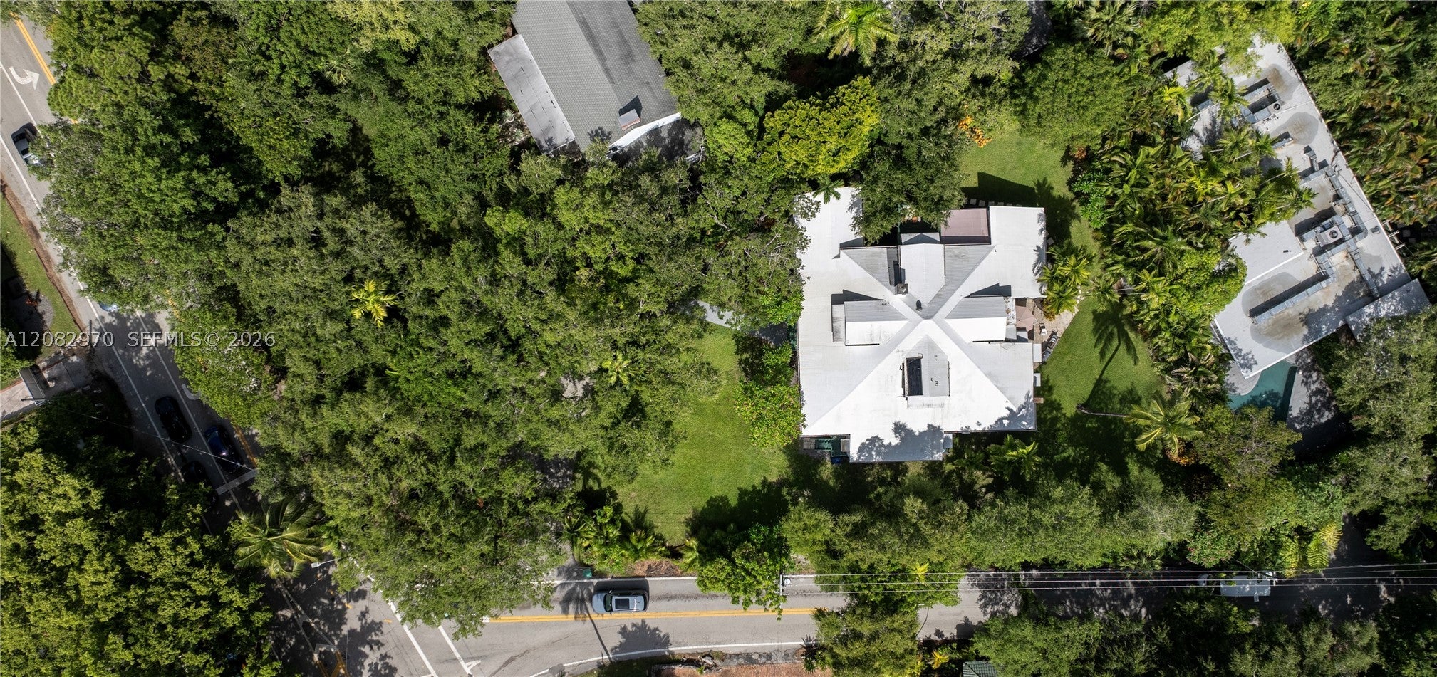 1701 S Bayshore Dr