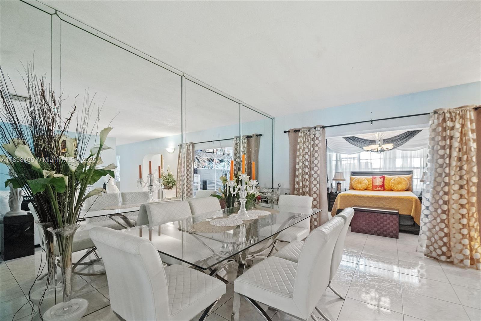 HIALEAH MANORS AMD PL - Residential