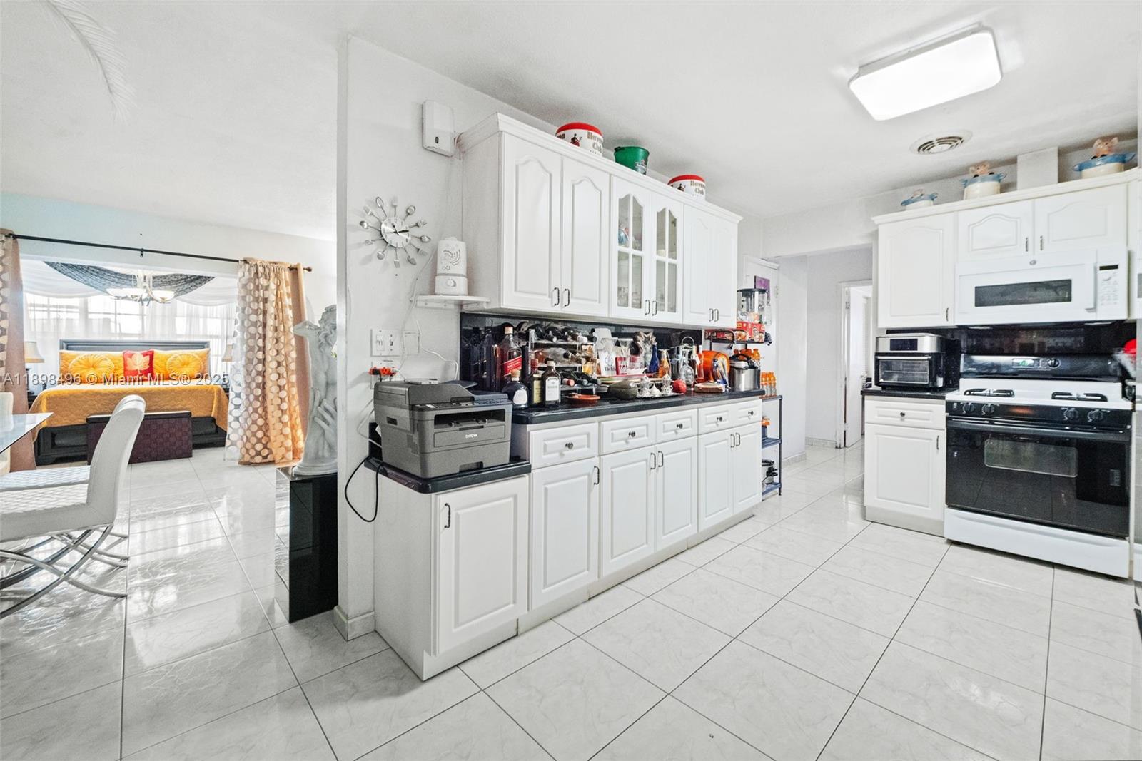 HIALEAH MANORS AMD PL - Residential