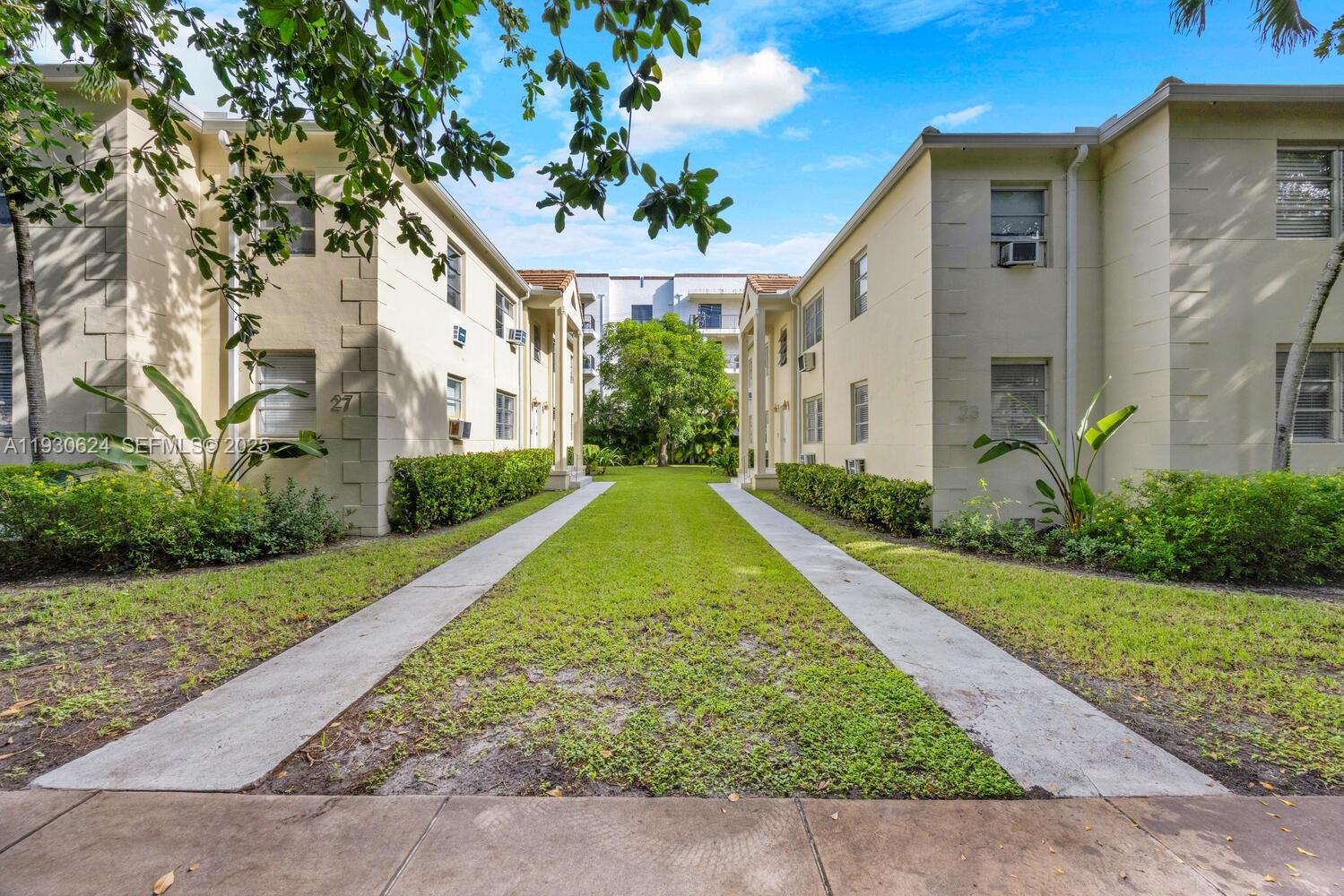 C GAB DOUGLAS SEC - Residential Lease