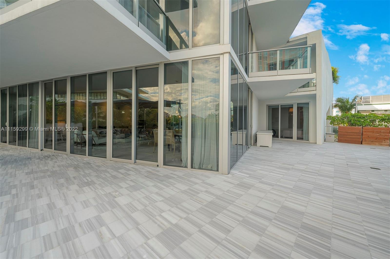 MAREA CONDO - Residential