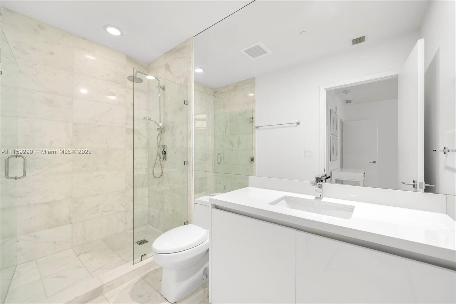 MAREA CONDO - Residential
