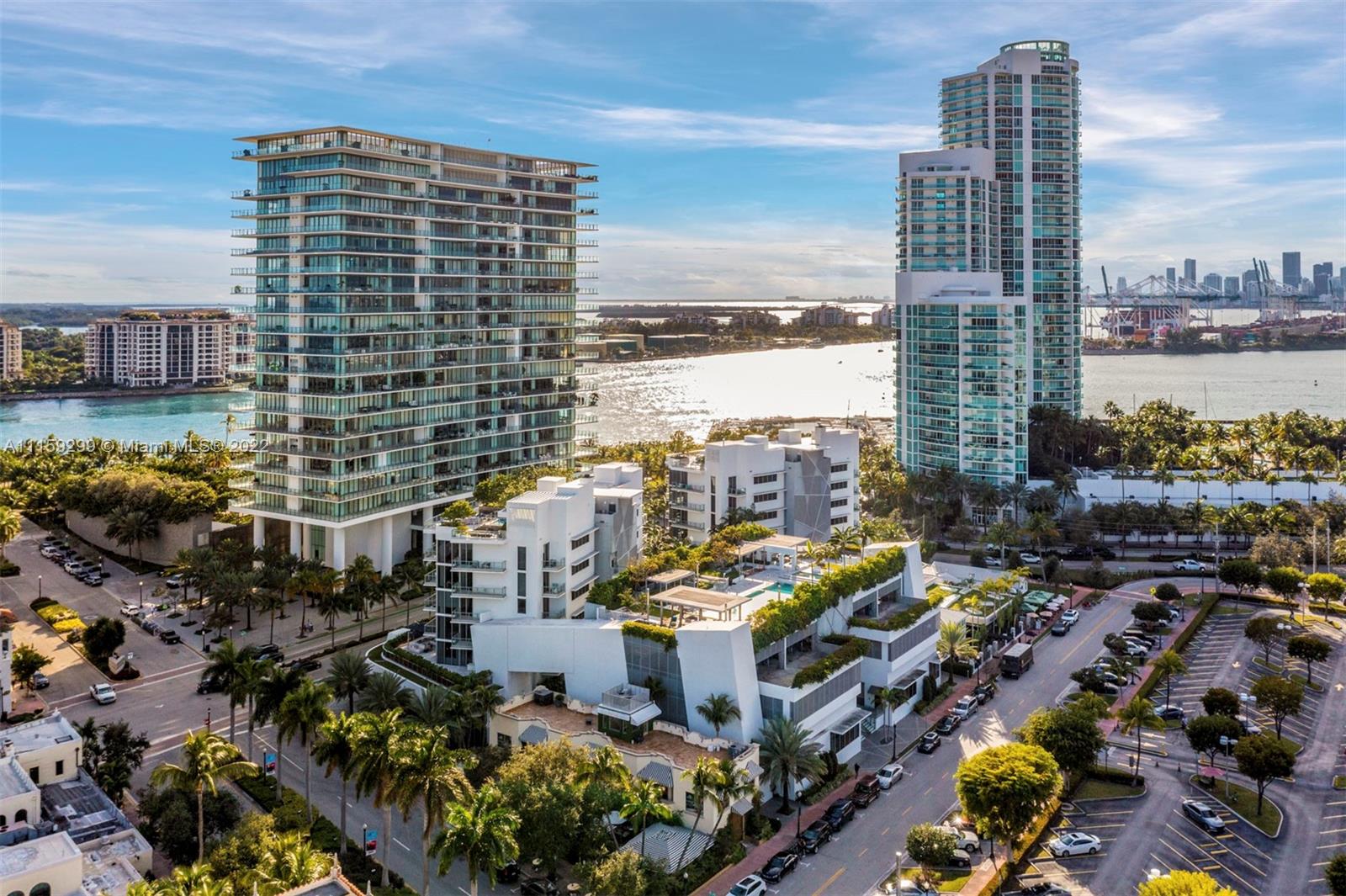 MAREA CONDO - Residential