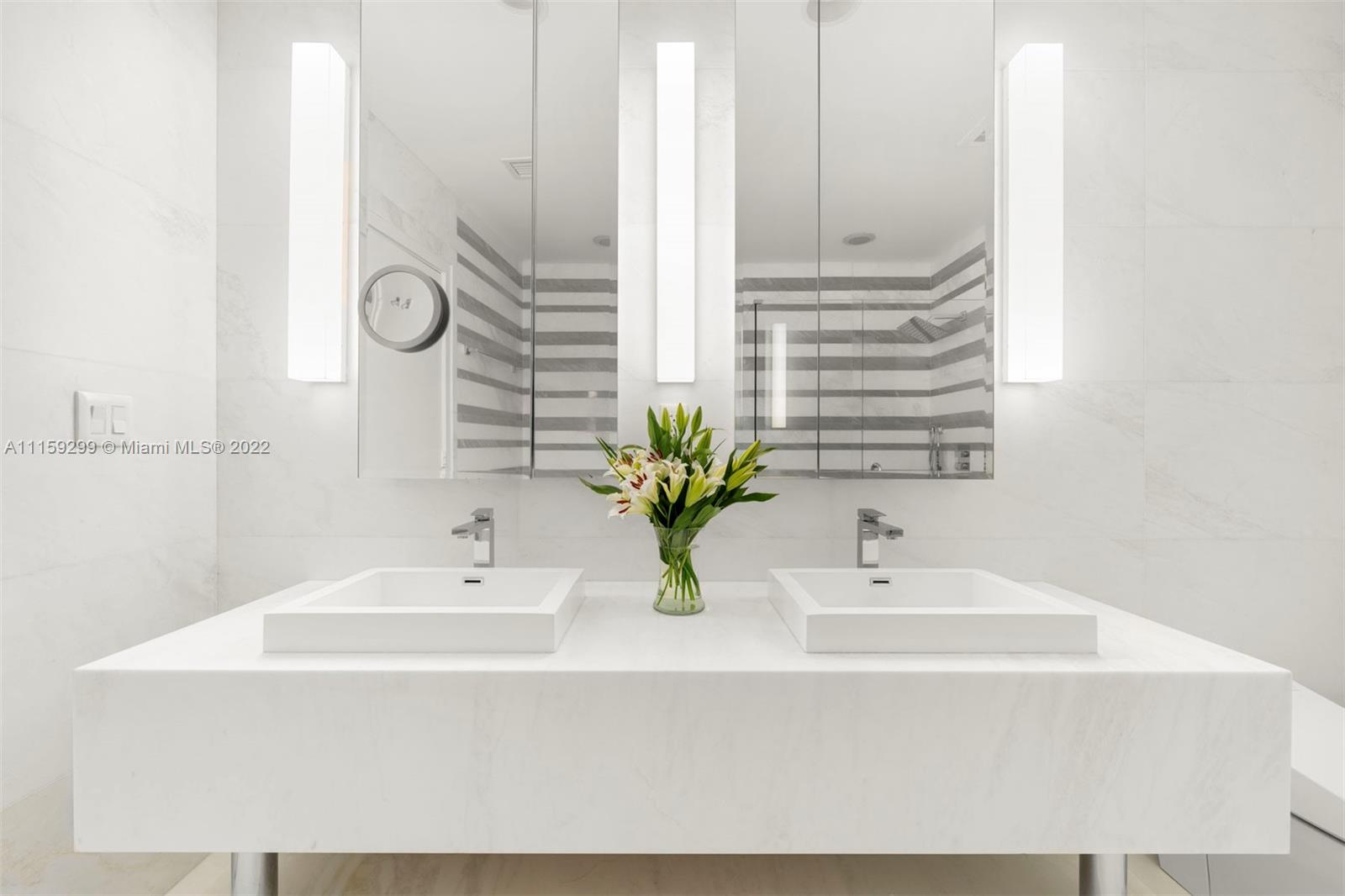 MAREA CONDO - Residential