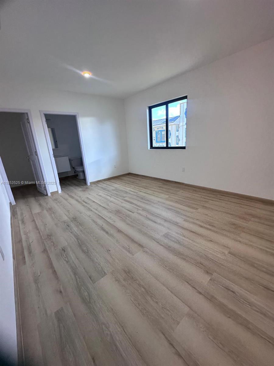 GREEN PARK SUB - Residential