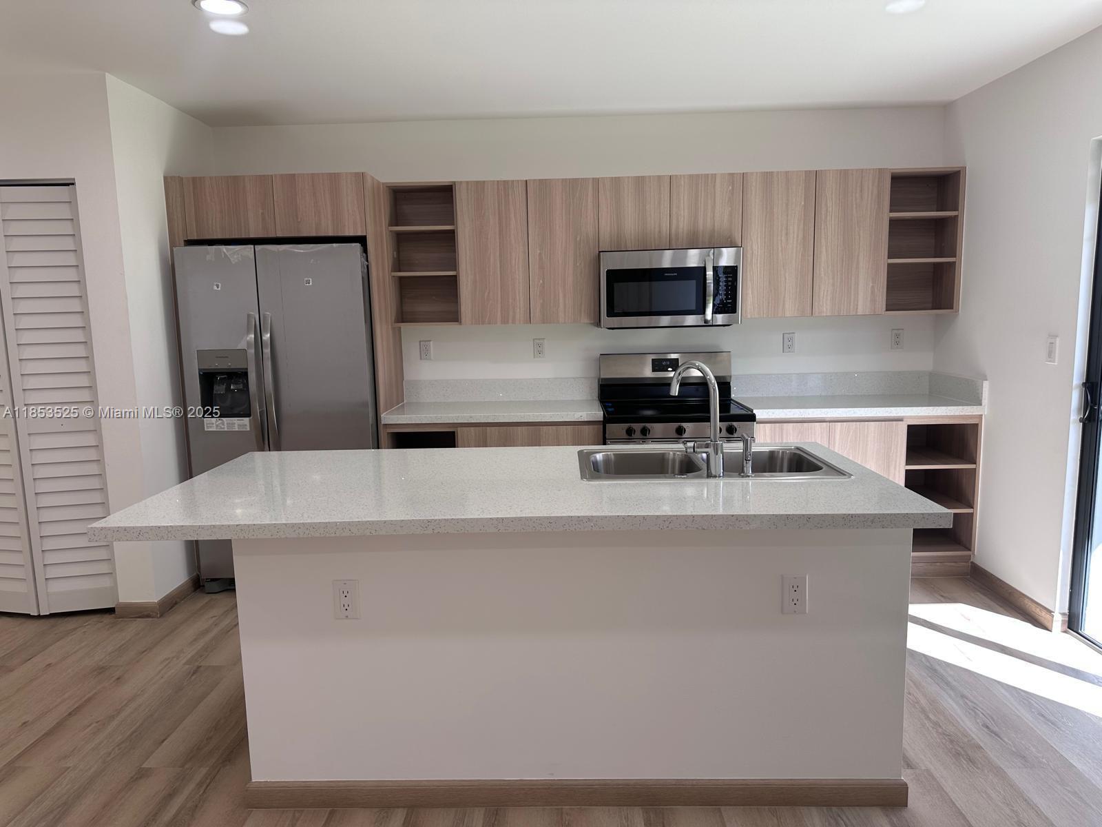 GREEN PARK SUB - Residential