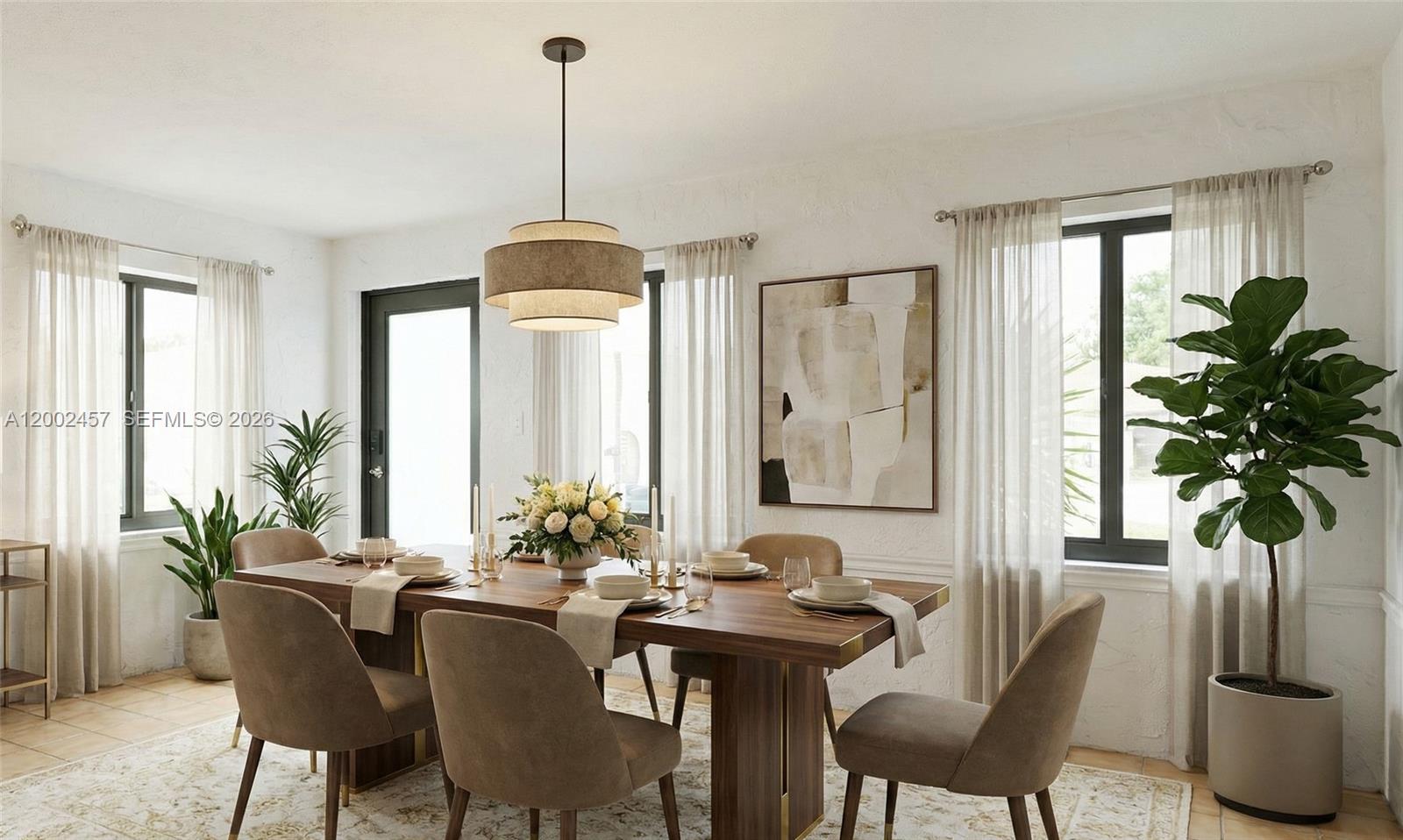 HOLLYWOOD LITTLE RANCHES - Residential