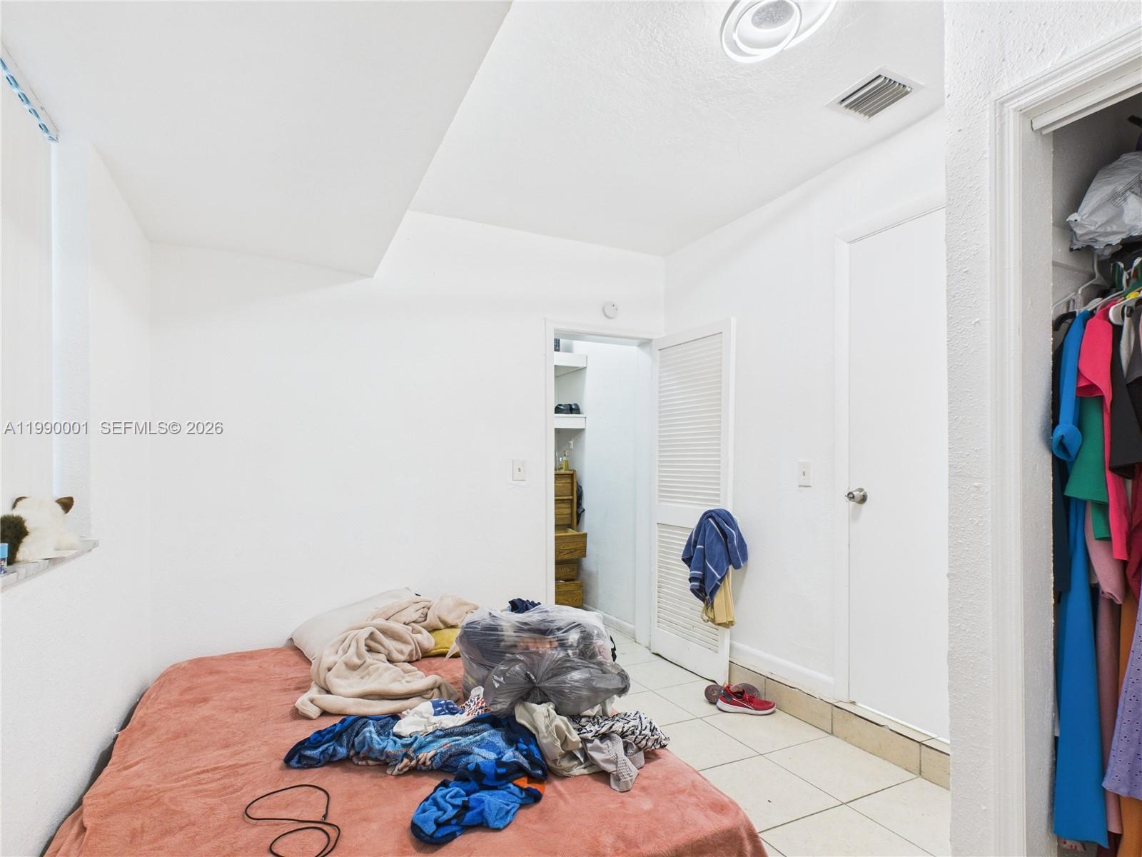 RIVERSIDE PARK ADD AMEN P - Residential Income