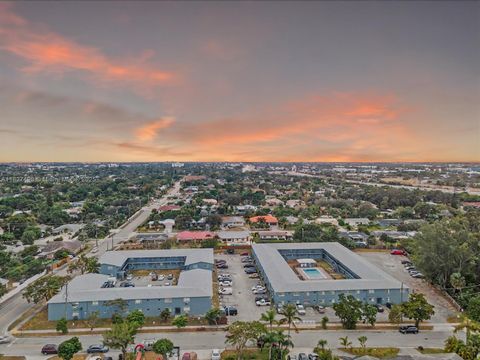 1829 N A St 24 Palm Beach FL 33460