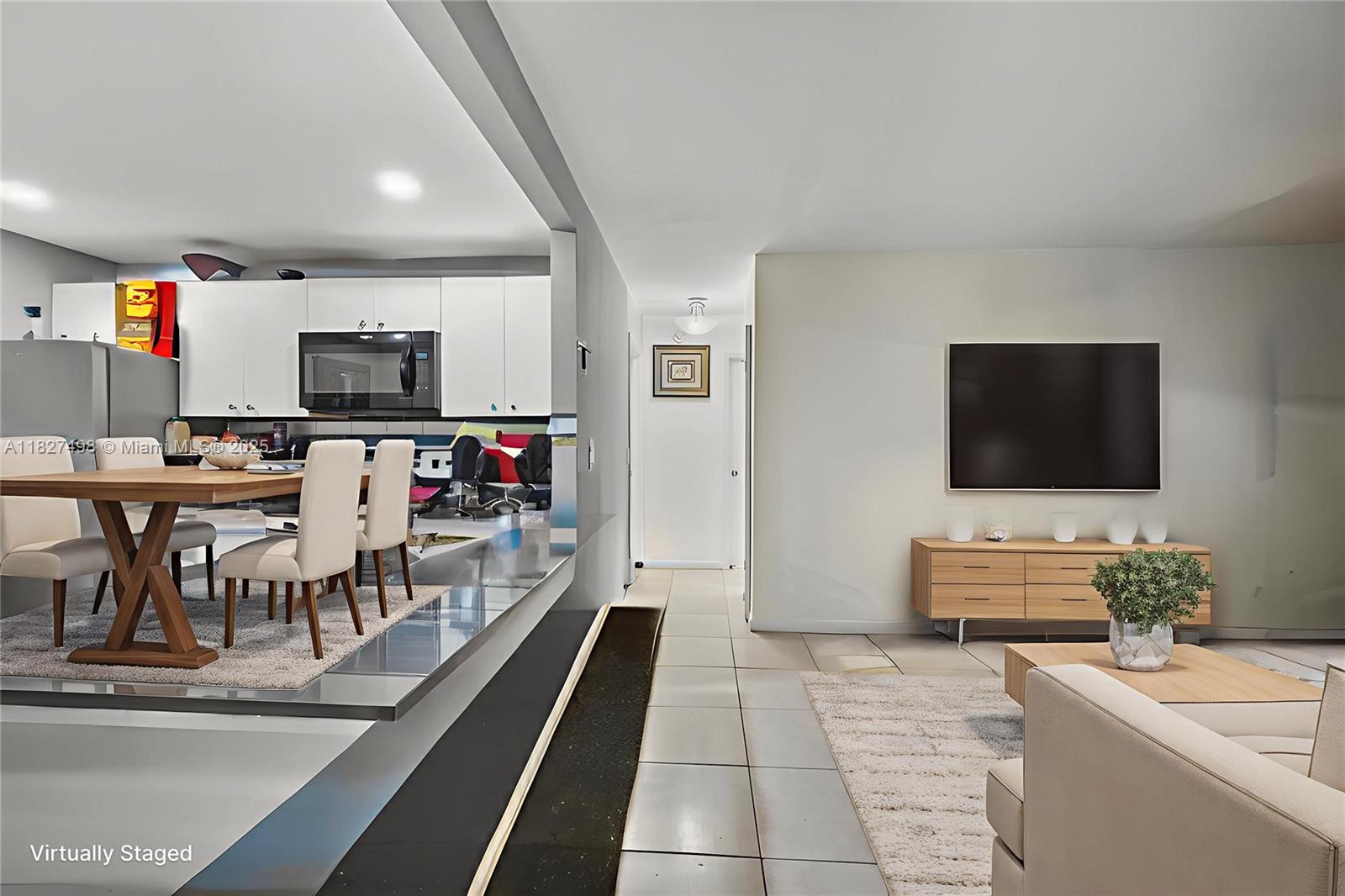 ENCLAVE AT CROWN PARK CON - Residential