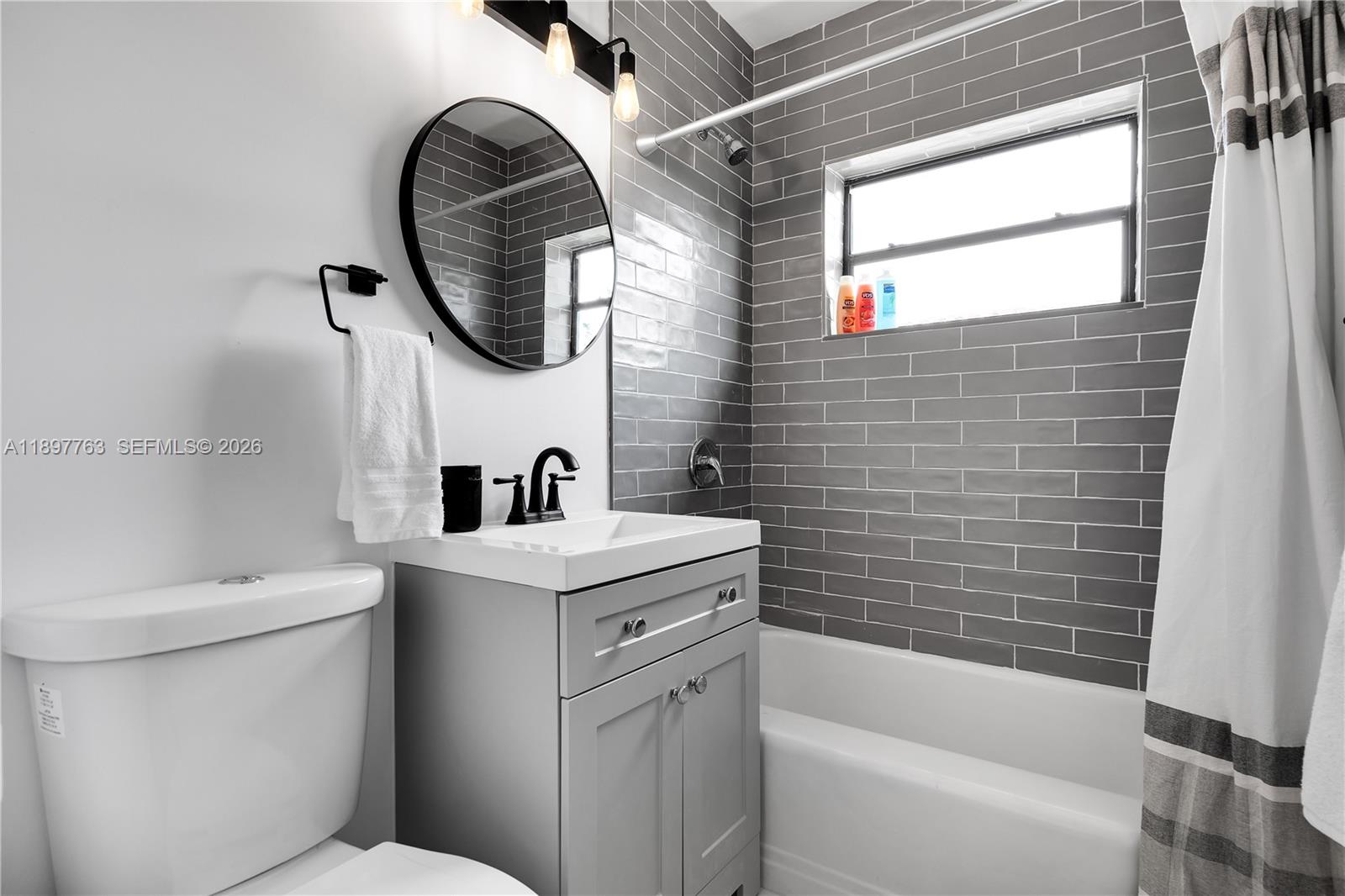 2ND REV PL OF PORT OF OCE - Residential