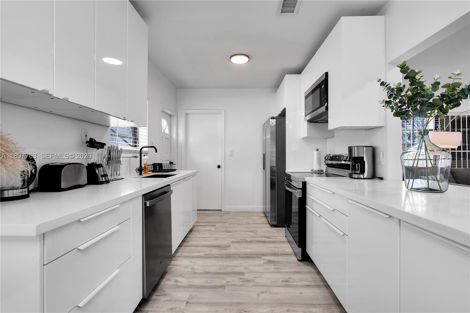 2ND REV PL OF PORT OF OCE - Residential