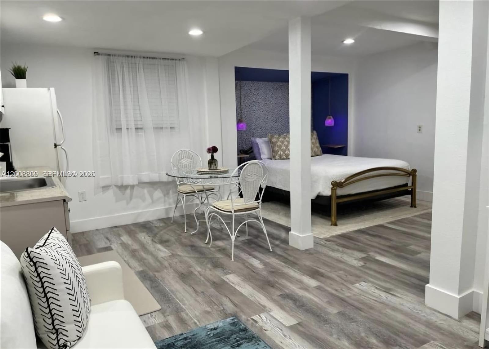 LAKE WORTH TOWN OF - Residential Income