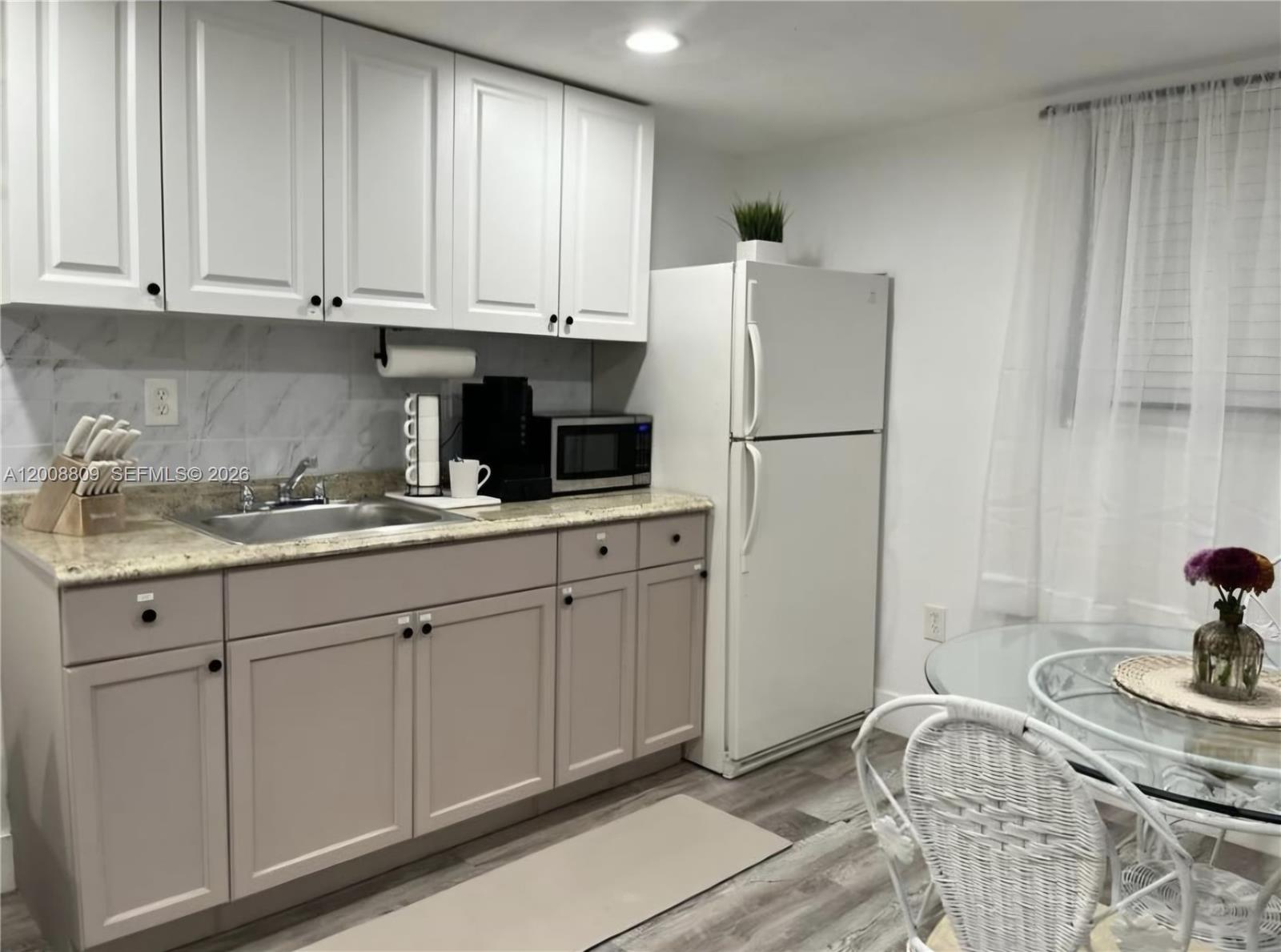 LAKE WORTH TOWN OF - Residential Income