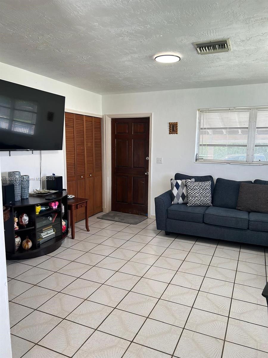 SOUTH MIAMI HEIGHTS 1ST A - Residential