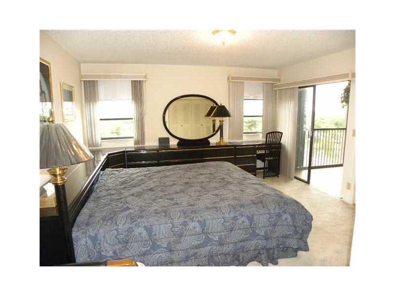 CYPRESS BEND #7 CONDO - Residential Lease