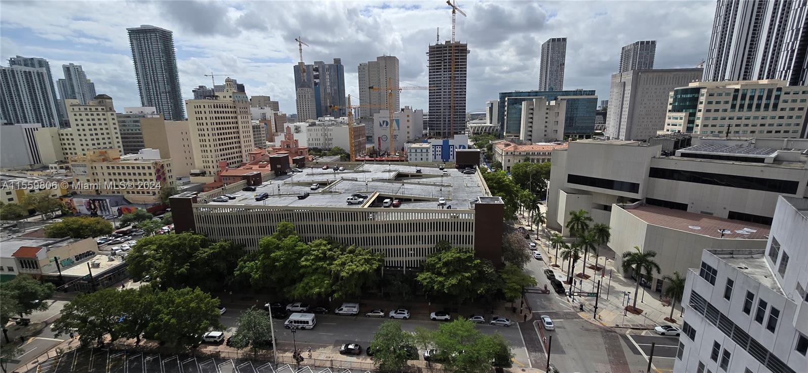 THE LOFT DOWNTOWN CONDO - Residential Lease