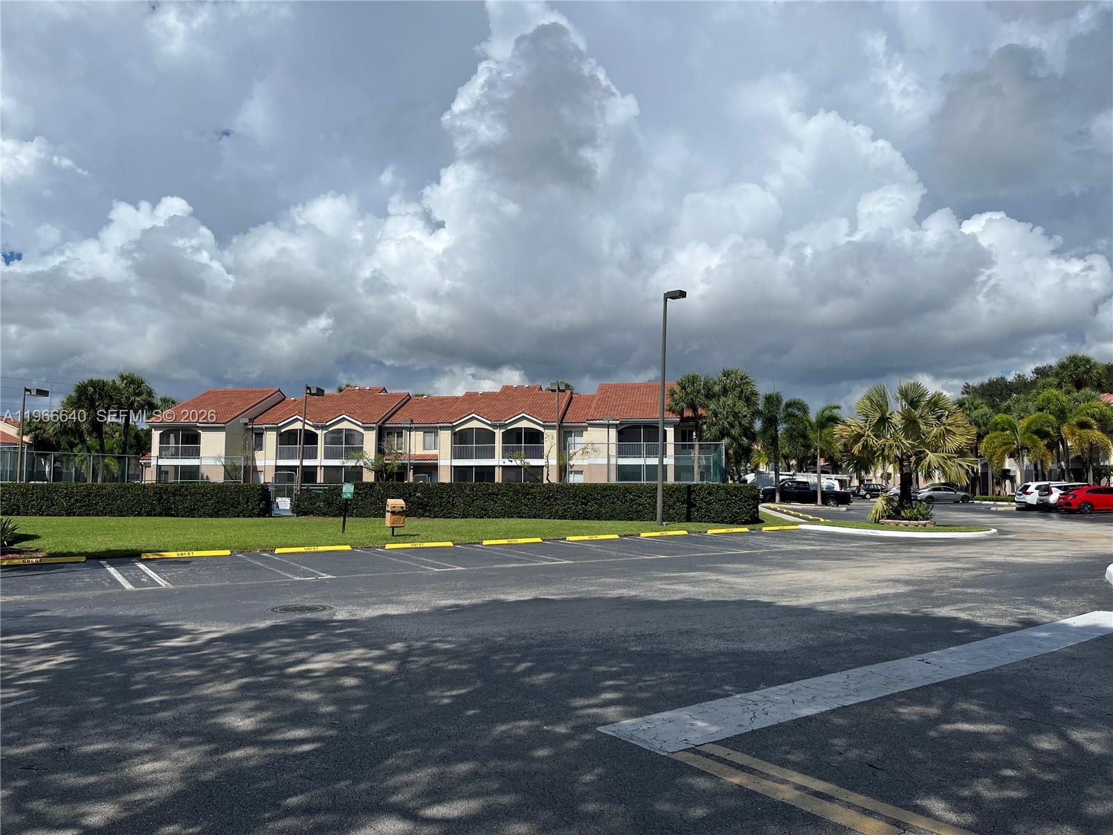 CASABLANCA ISLES CONDO - Residential Lease