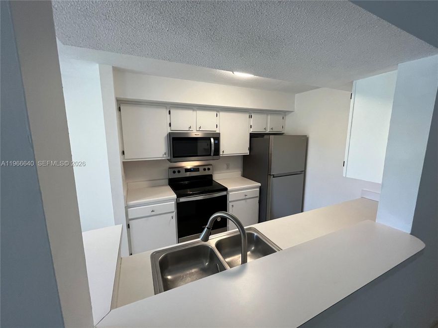 Very Spacious 1 Bed 1 Bath Garden apartment, washer and dryer inside the unit. Recently remodeled, stainless steel appliances, carpet, paint and curtains. Screened-in porch with direct lake view. Plenty of closet space. Assigned parking space infront of the unit. Casablanca Isles offers many amenities like clubhouse with pool, gym, tennis courts and security patrol at night. Excellent location next to I-95 and near all the shopping and dining options available at Congress Avenue and Boynton Beach Blvd. Easy to show! As per HOA minimum credit score of 700 and no pets.