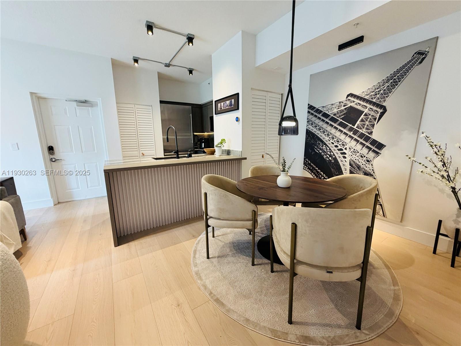 PALM GARDENS AT DORAL CON - Residential Lease