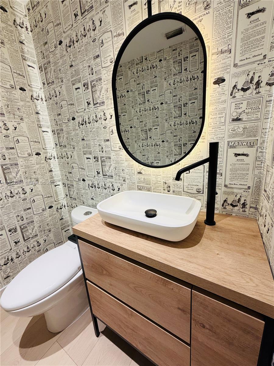 PALM GARDENS AT DORAL CON - Residential Lease