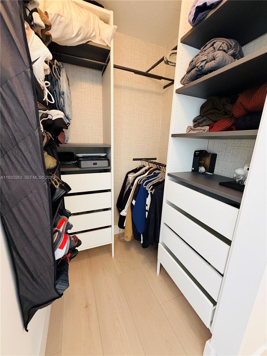 PALM GARDENS AT DORAL CON - Residential Lease