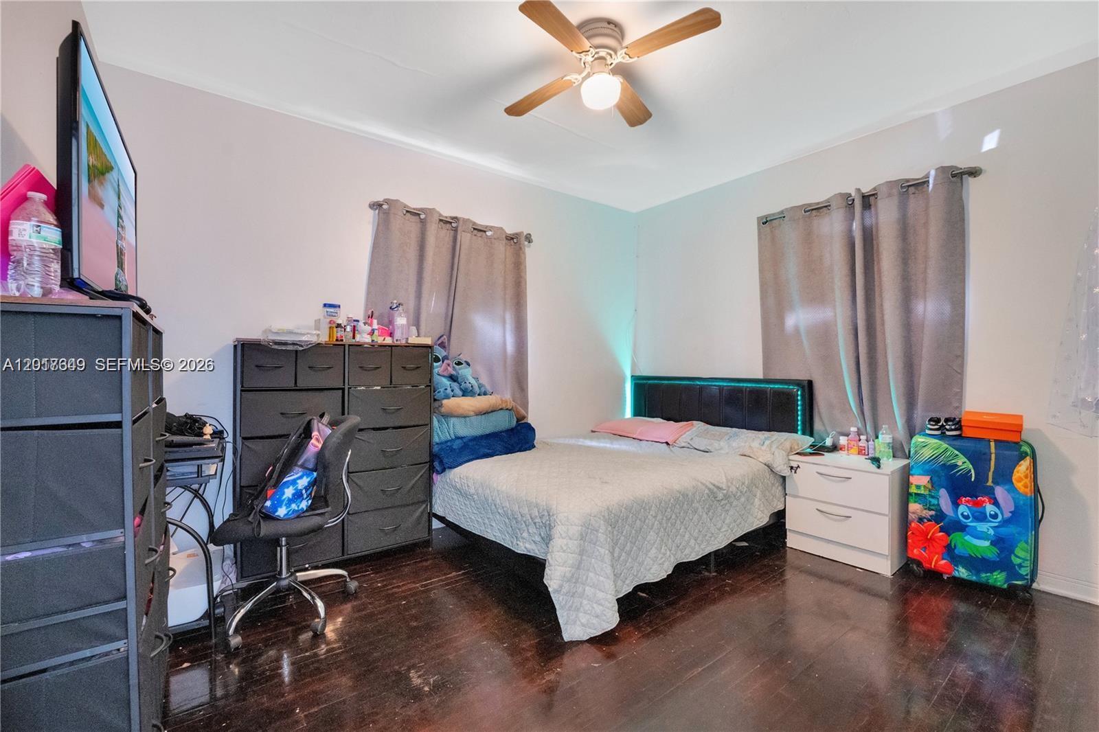 BISCAYNE AVE TRACT - Residential Income