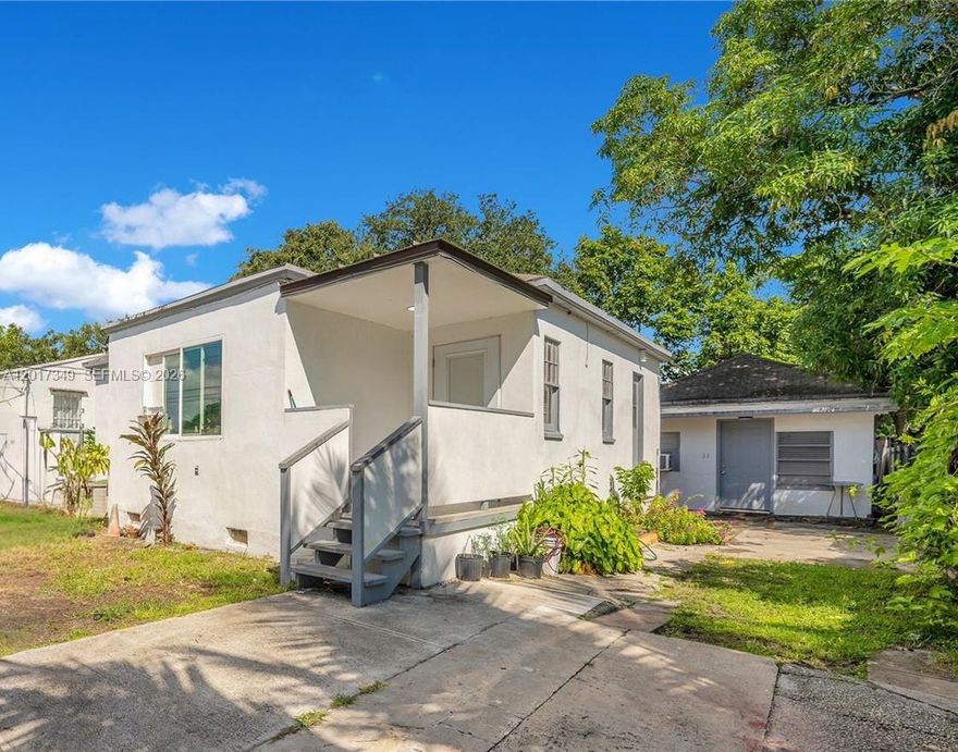 A prime investment opportunity in one of Miami’s fastest-growing neighborhoods. This income-producing property sits just minutes from Morningside, Wynwood, Edgewater, Midtown, and the Design District, placing you at the center of Miami’s top dining, art, and entertainment destinations, with quick access to major expressways and South Beach.
The property is zoned Multifamily 2–9 Units (Duplex) and is currently operating as a triplex. It features three units: a 3 bed/1 bath, a 1 bed/1 bath, and an efficiency, offering immediate rental income and strong cash flow potential. The layout is ideal for investors or end-users looking to live in one unit while generating income from the others. Situated on a spacious lot with ample parking, the property offers valuable flexibility for future expansion or redevelopment. Once the 3-bedroom unit is rented, the property has the potential to achieve up to a 9% cap rate, making this an exceptional opportunity.
Whether you’re building your portfolio or your future, this property delivers location, income, and upside all in one!
