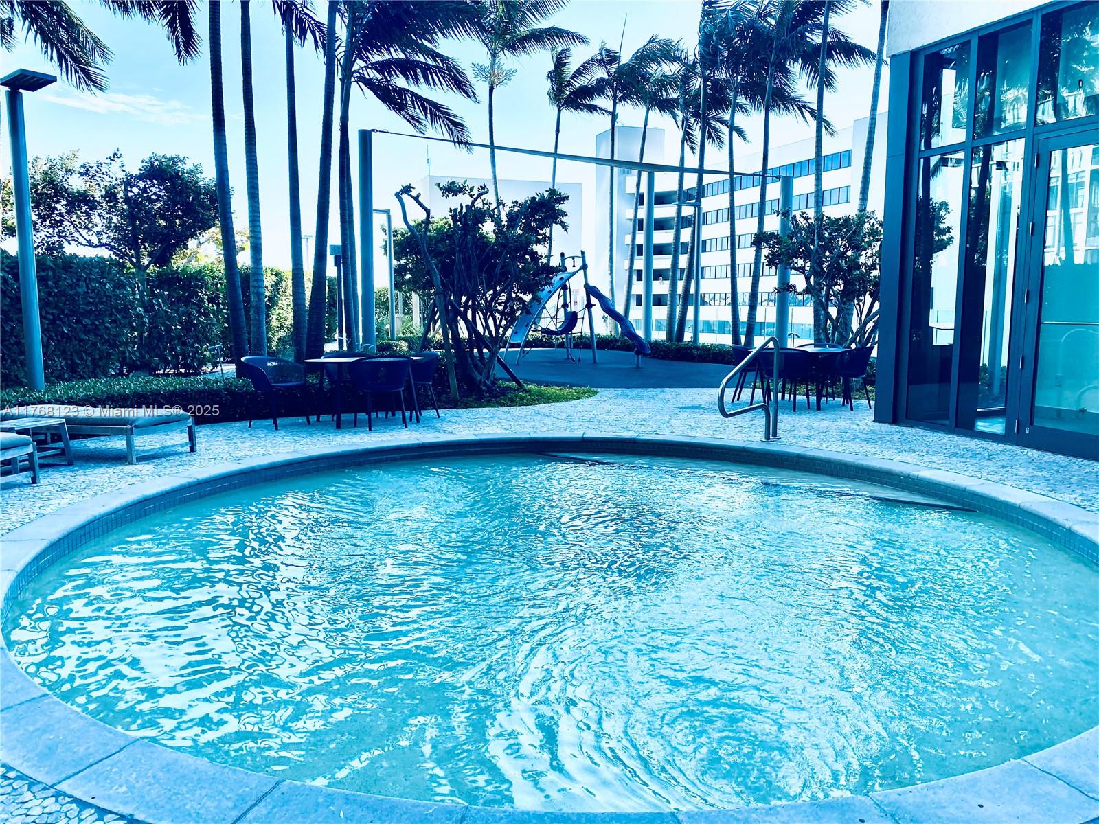 PARAISO BAY CONDO - Residential