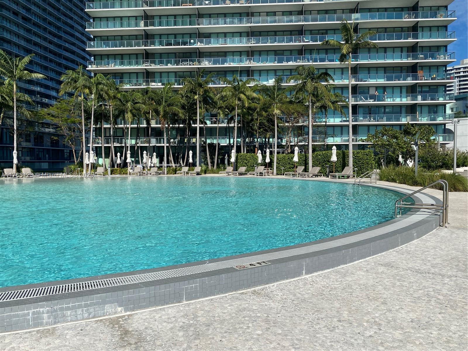 PARAISO BAY CONDO - Residential