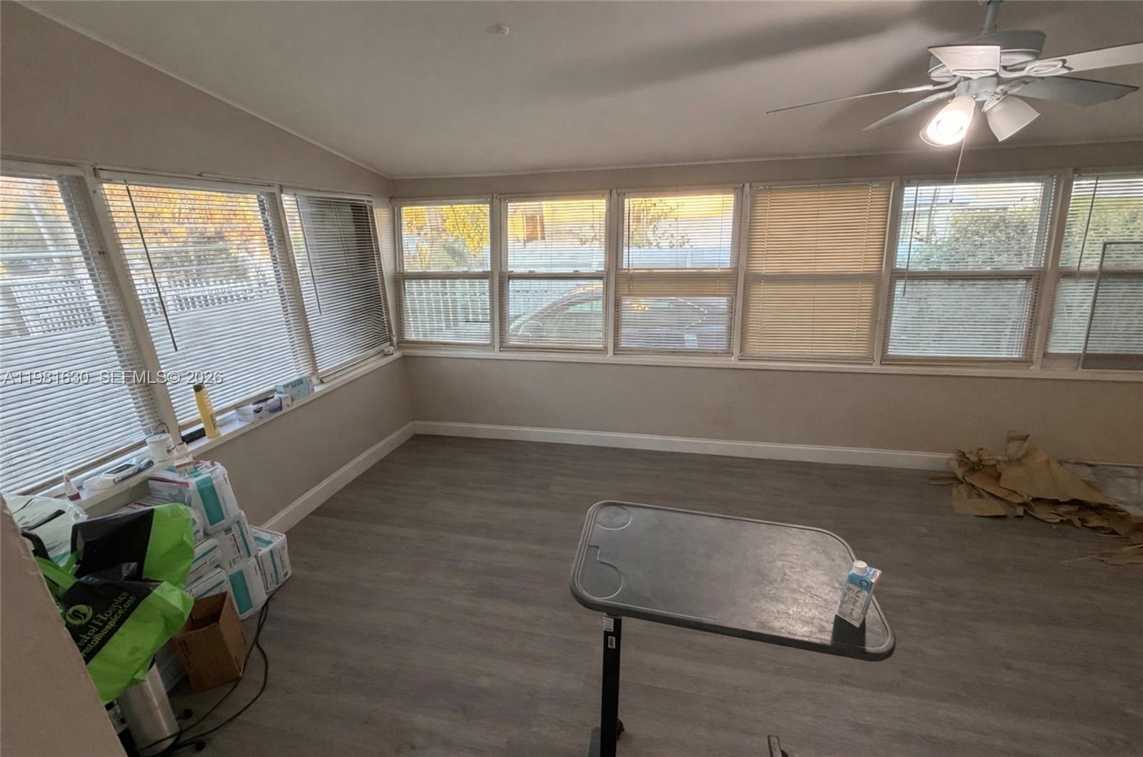 SEABOARD PARK - Residential