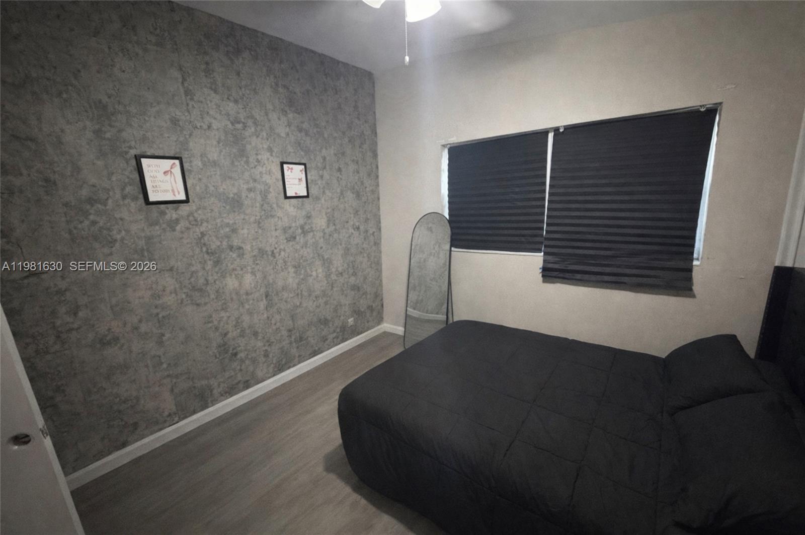 SEABOARD PARK - Residential