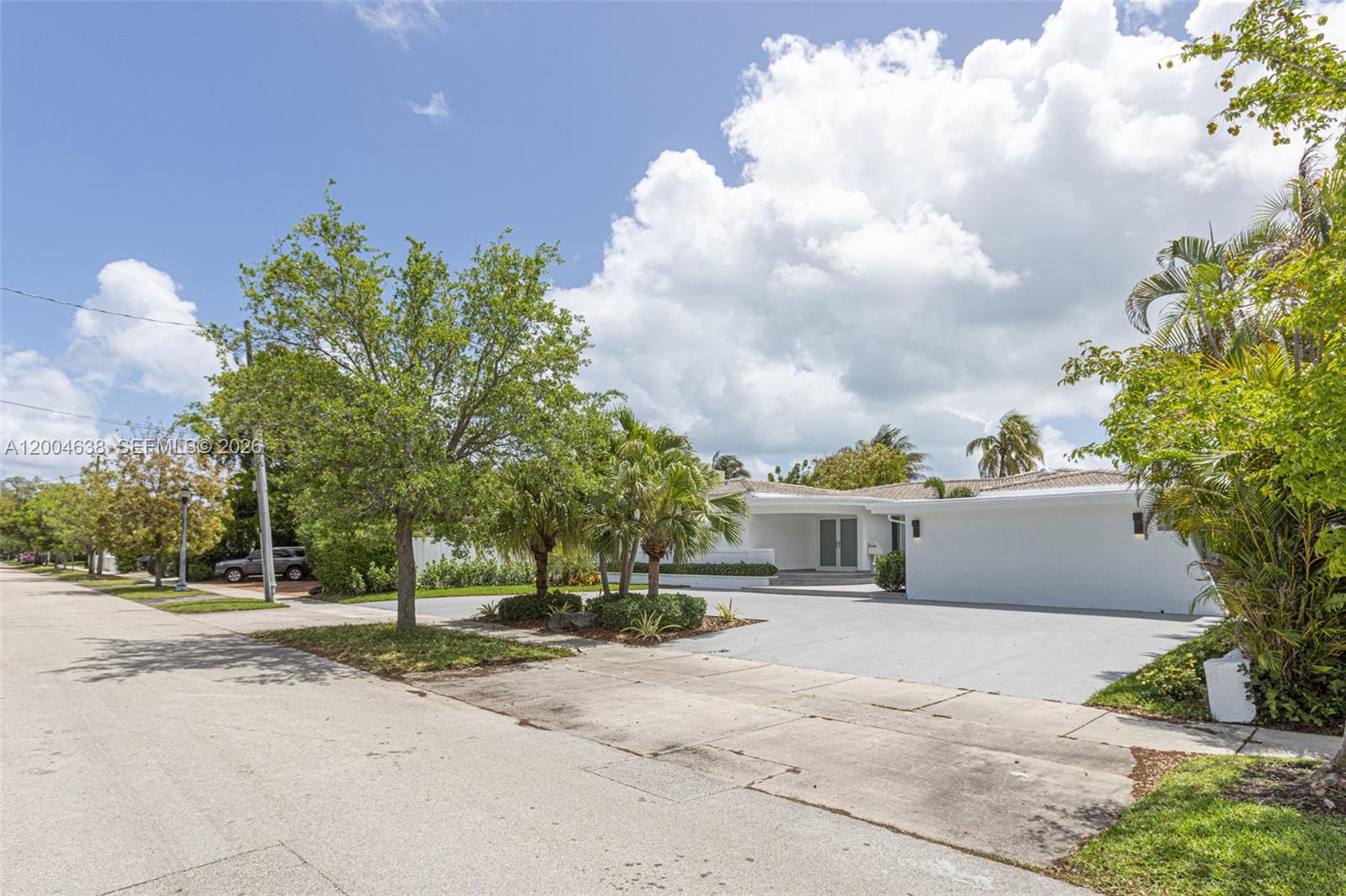 BISCAYNE POINT - Residential