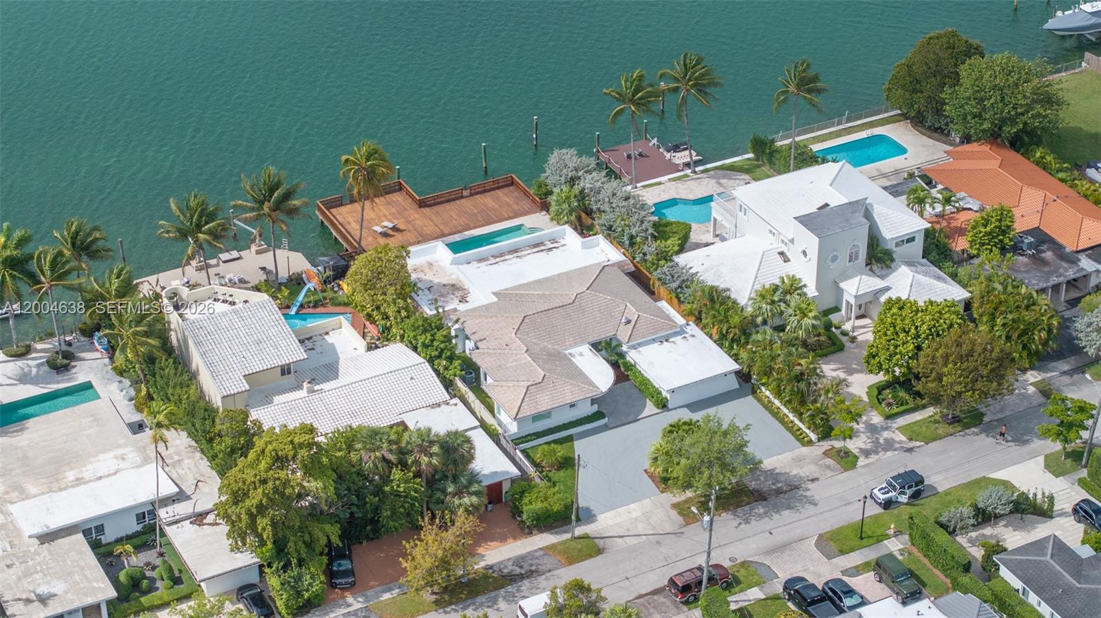 BISCAYNE POINT - Residential