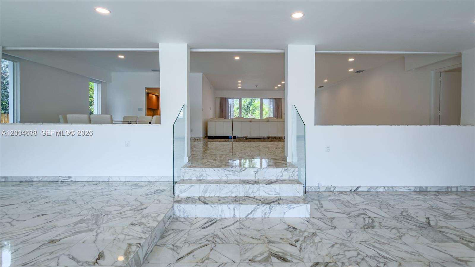 BISCAYNE POINT - Residential