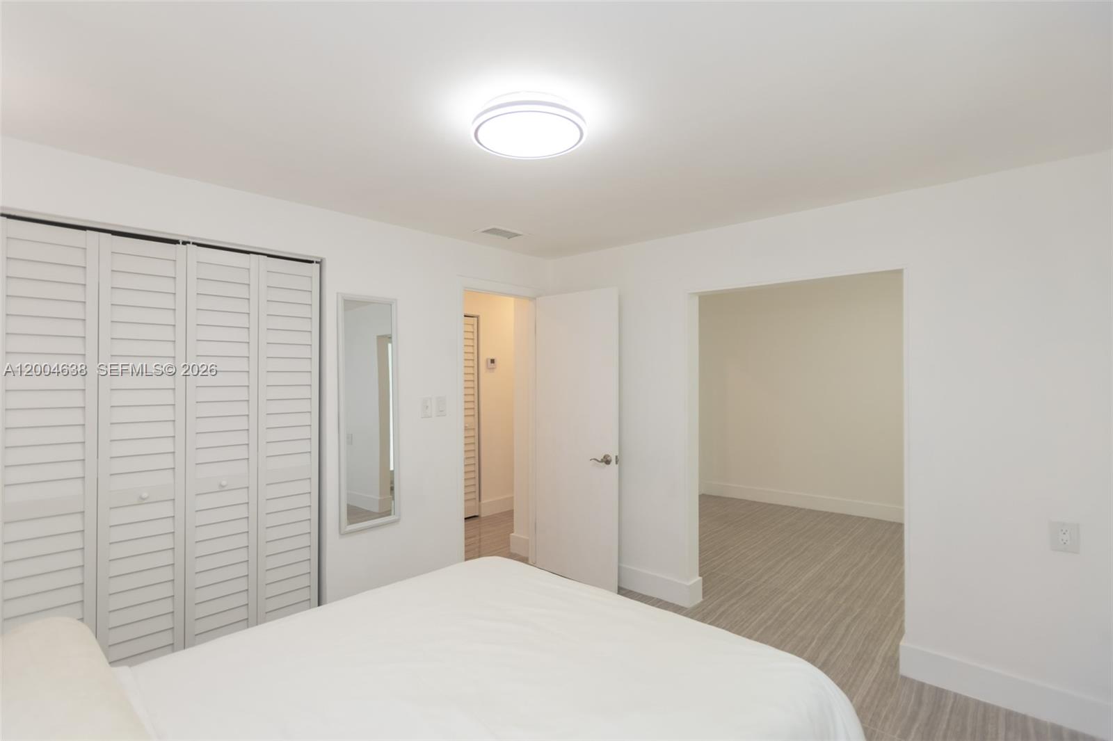 BISCAYNE POINT - Residential