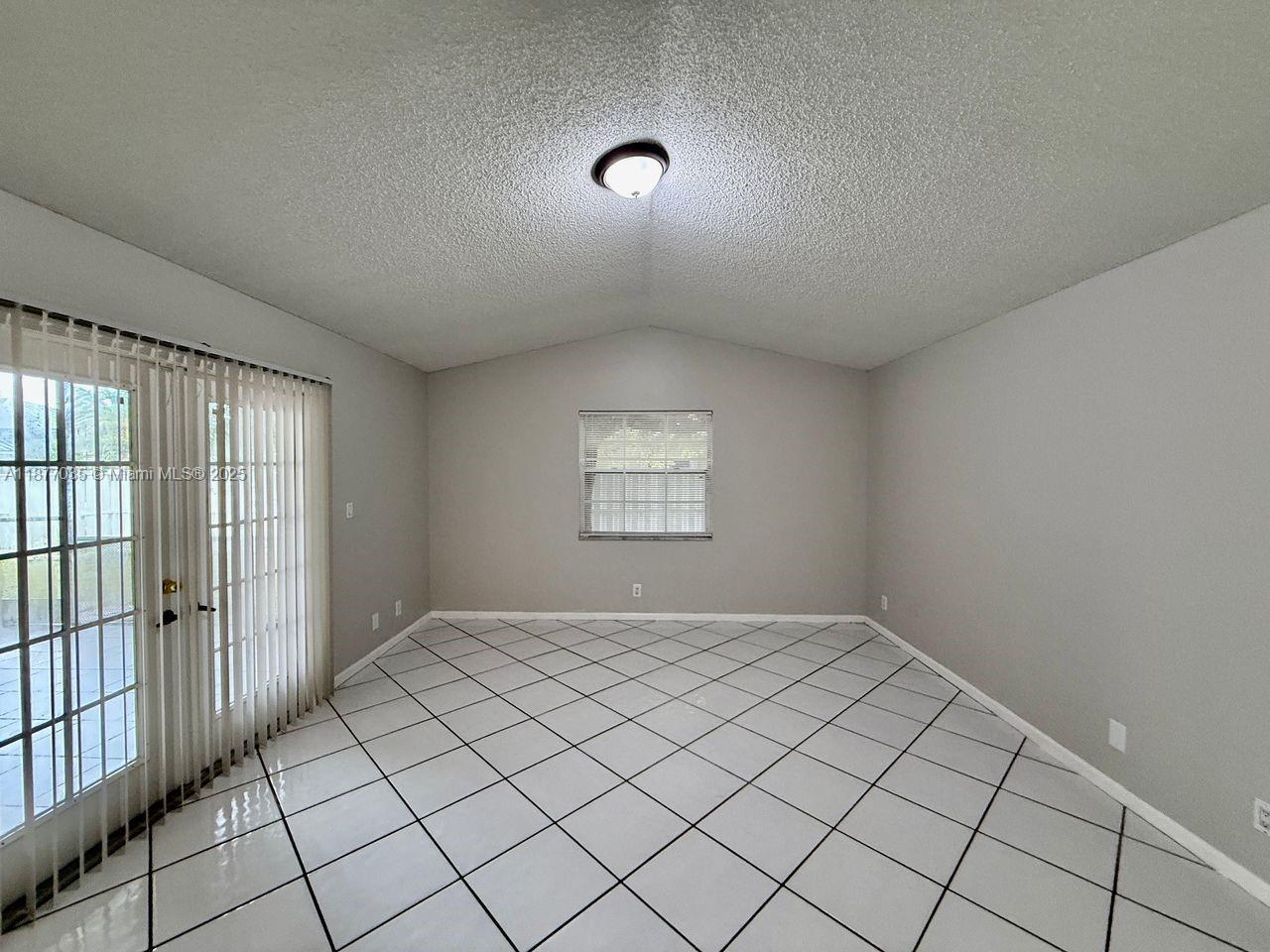 PRESERVE AT CHAPEL TRAIL - Residential