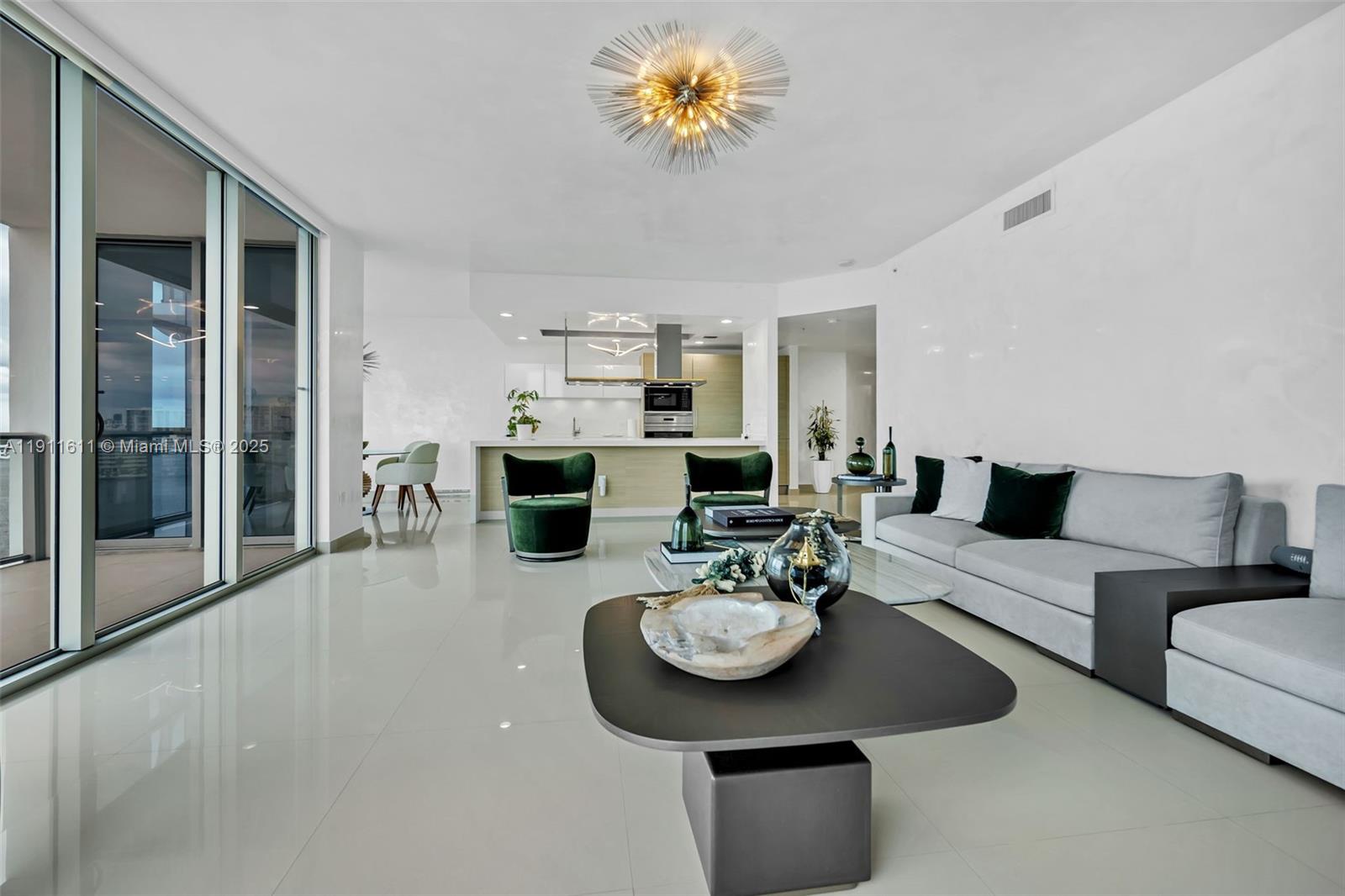 MARINA PALMS RESIDENCES N - Residential