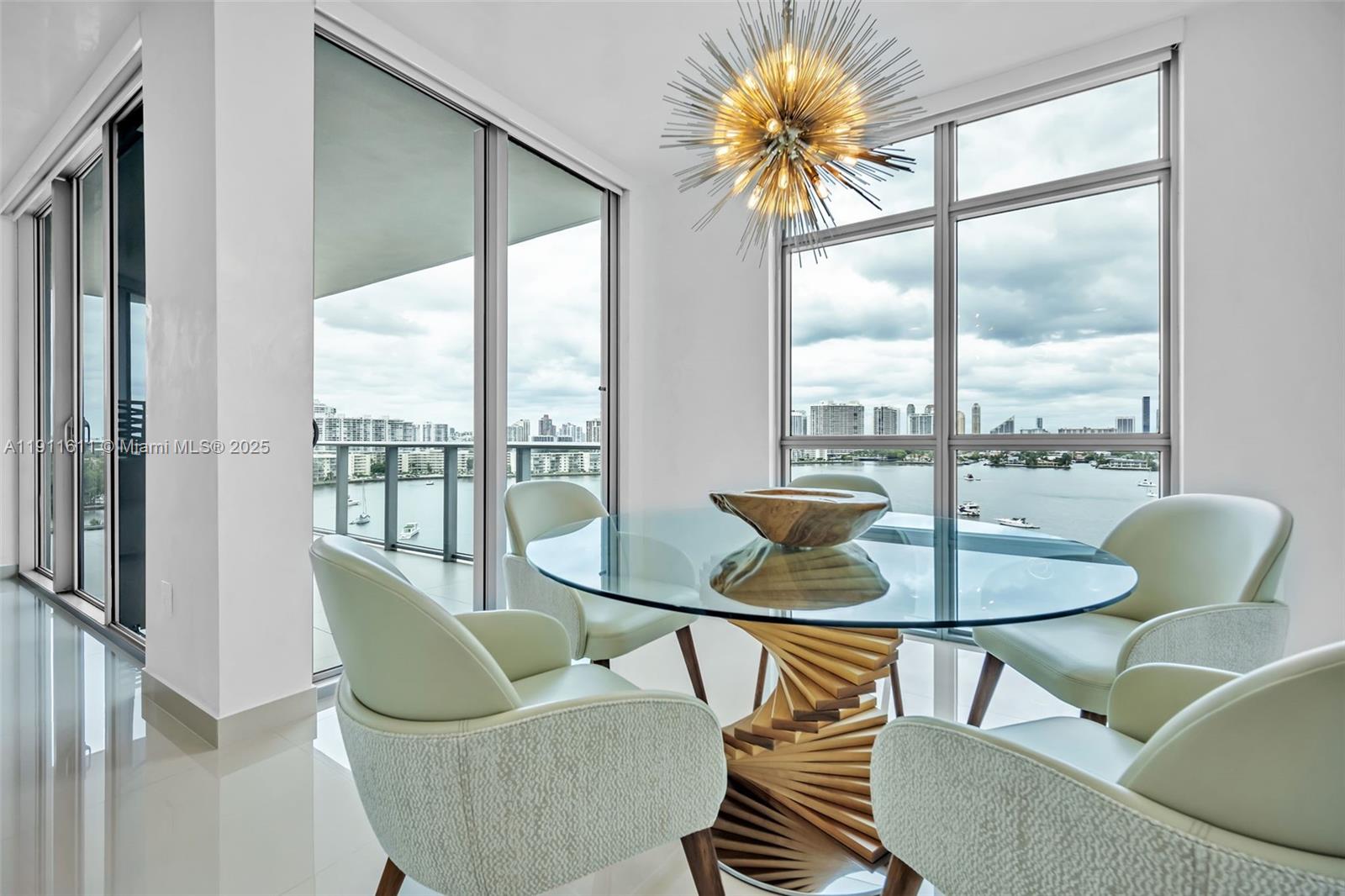 MARINA PALMS RESIDENCES N - Residential